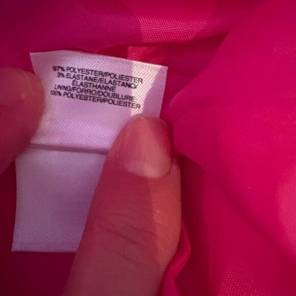 NWT Le Suit Two Button Seamed Jacket in Lipstick Pink. Size 14 - Picture 10 of 10